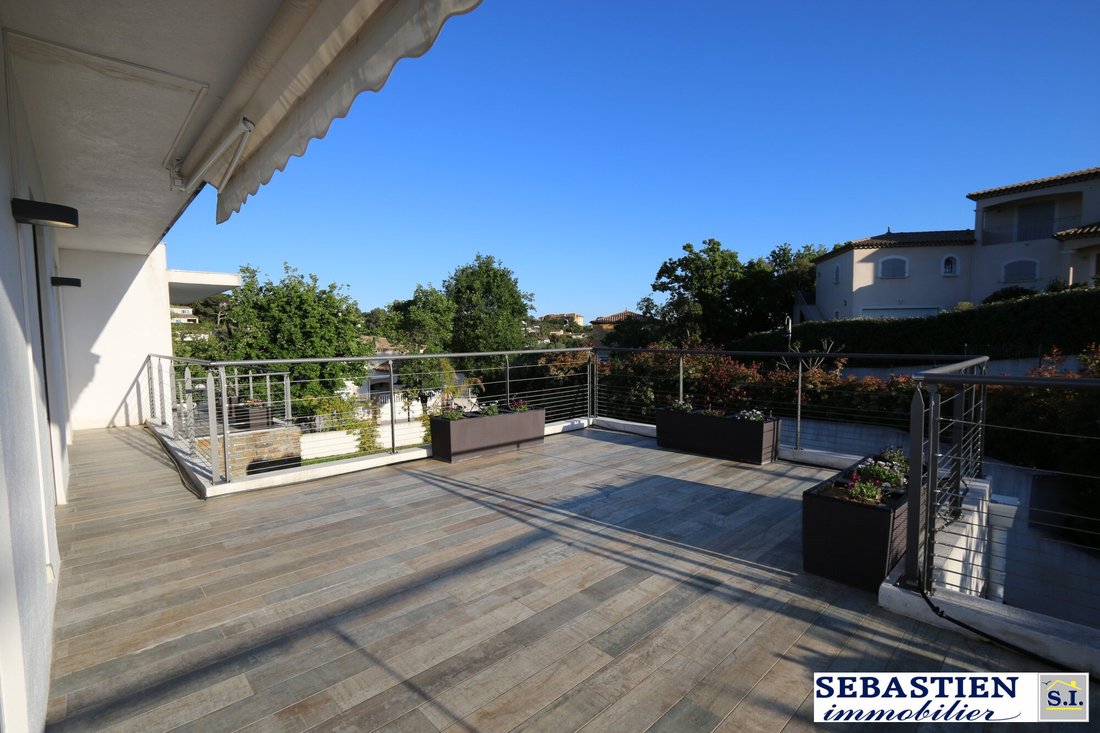 Apartment in Exterieurs, Frejus, France 3 - 18537357