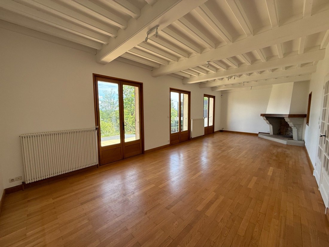 House in Mours-Saint-Eusebe, Auvergne-Rhône-Alpes, France 2 - 18389941