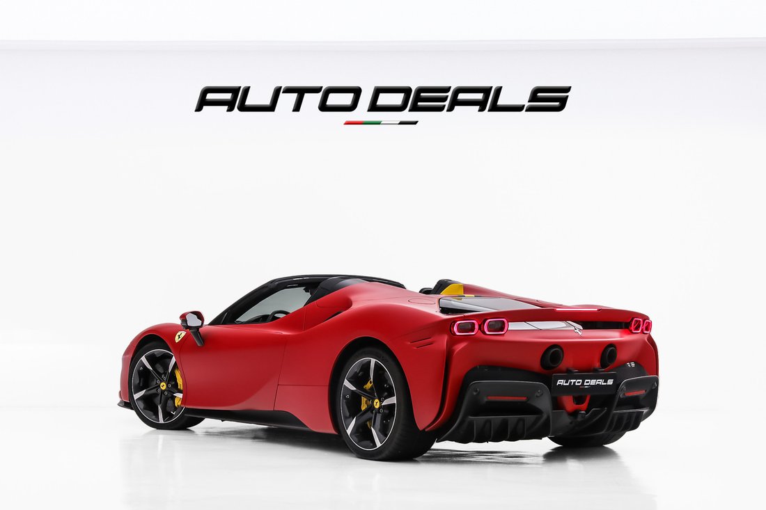 Coupe in Dubai, United Arab Emirates 4 - 18537455