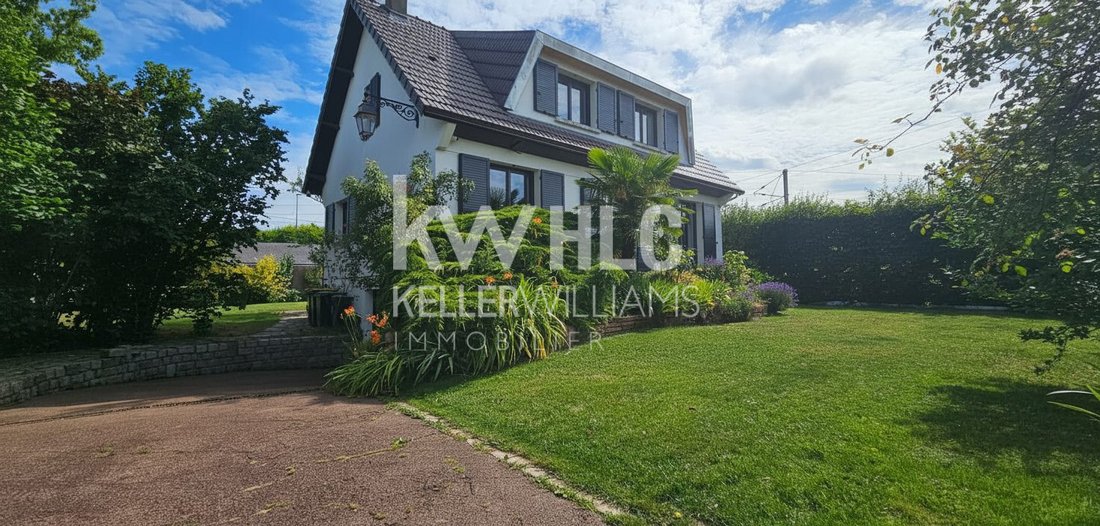 House in Ancien Centre Ville, Ermont, France 2 - 18386997