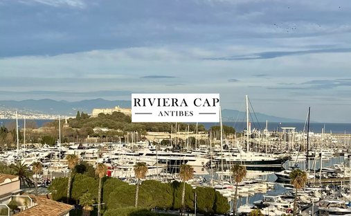 Apartment in Les Cougoulins-Rastines, Antibes, France 1