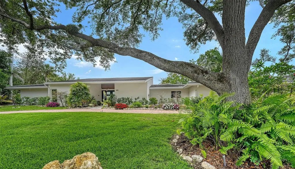House in Sarasota, Florida, United States 3 - 18537002
