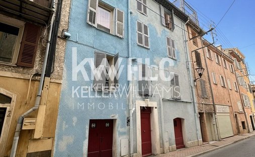 House in Centre, Vallauris, France 1