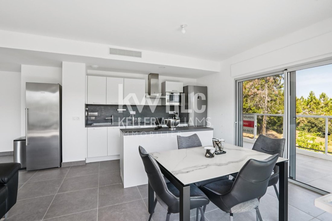 Apartment in Bois Fleuri-Chevre d'Or-Saint Philippe, Biot, France 5 - 18386631