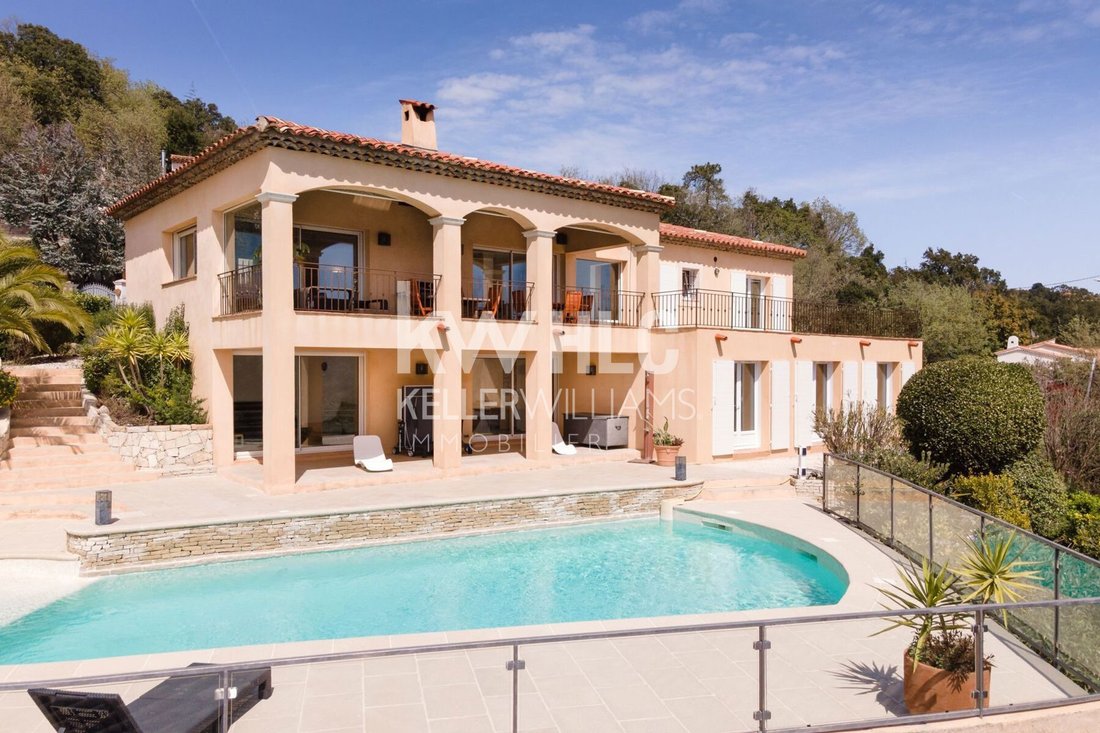 House in Les Adrets-de-l'Estérel, Provence-Alpes-Côte d'Azur, France 1 - 17912770