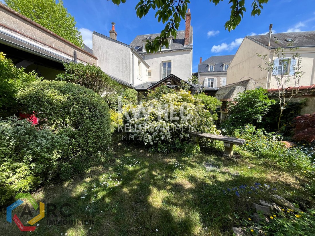 House in Bourgogne-Pasteur, Orleans, France 1 - 18387381