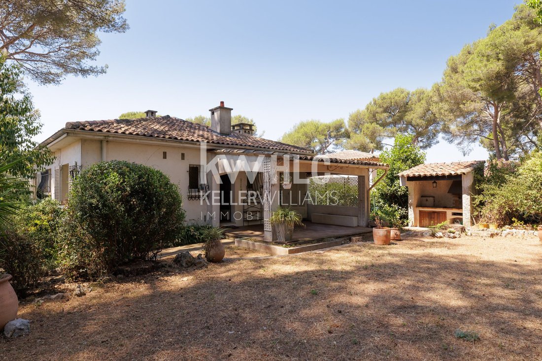 Villa in Maurice Jeanpierre, Le Cannet, France 4 - 18386441