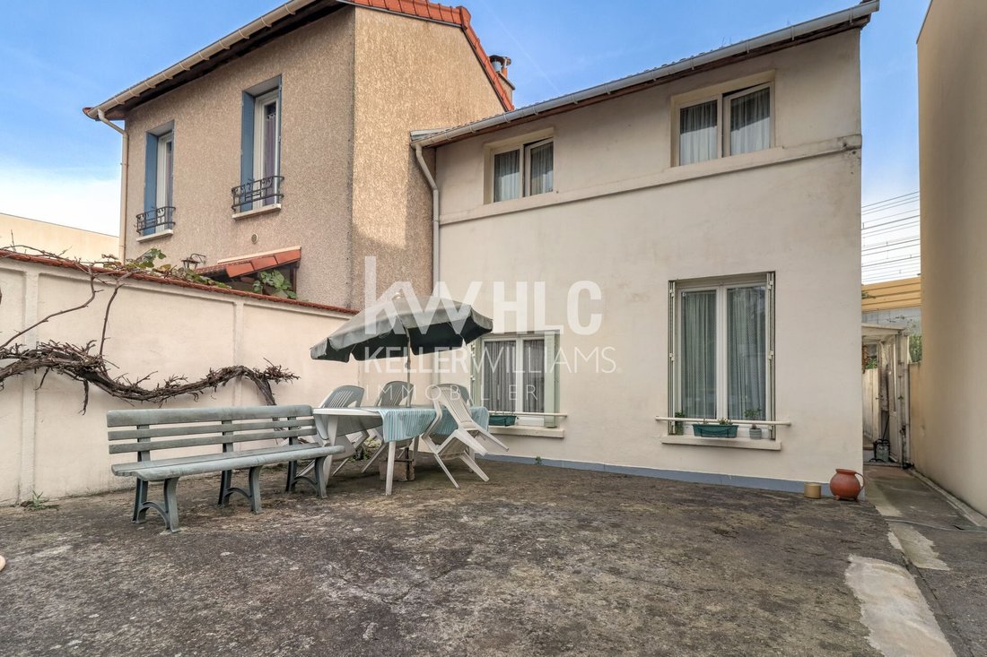 House in Parc des Expositions, Vanves, France 3 - 18386649