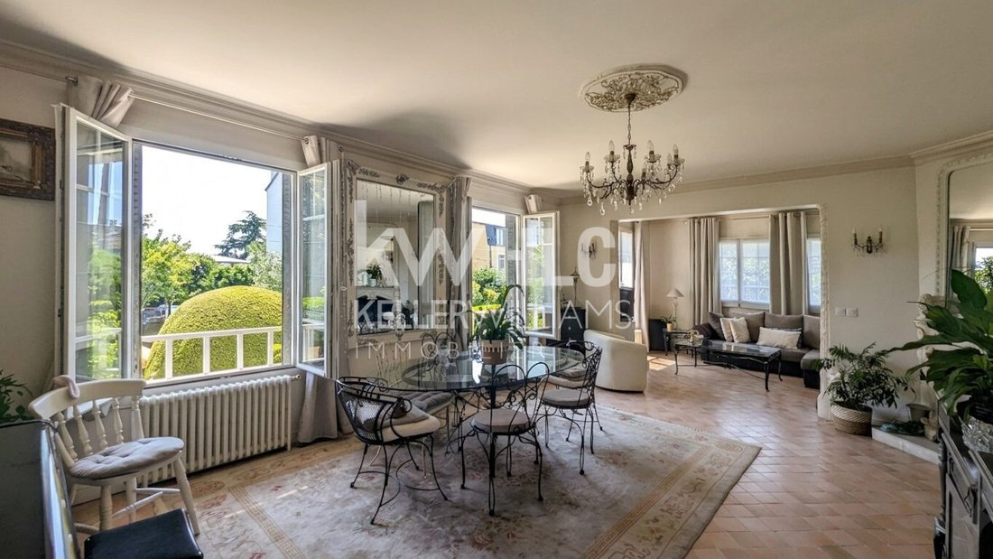 House in Centre Montmorency, Montmorency, France 5 - 18385875