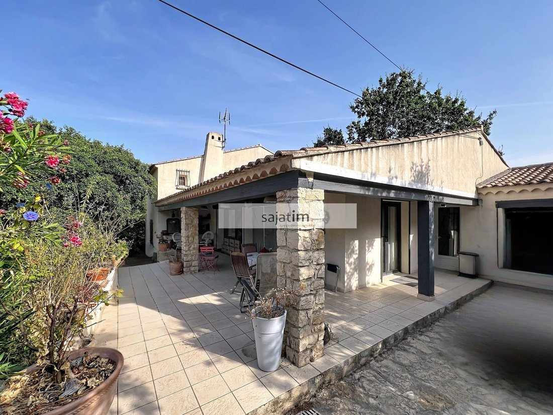 House in Six-Fours-les-Plages, Provence-Alpes-Côte d'Azur, France 1 - 18452442
