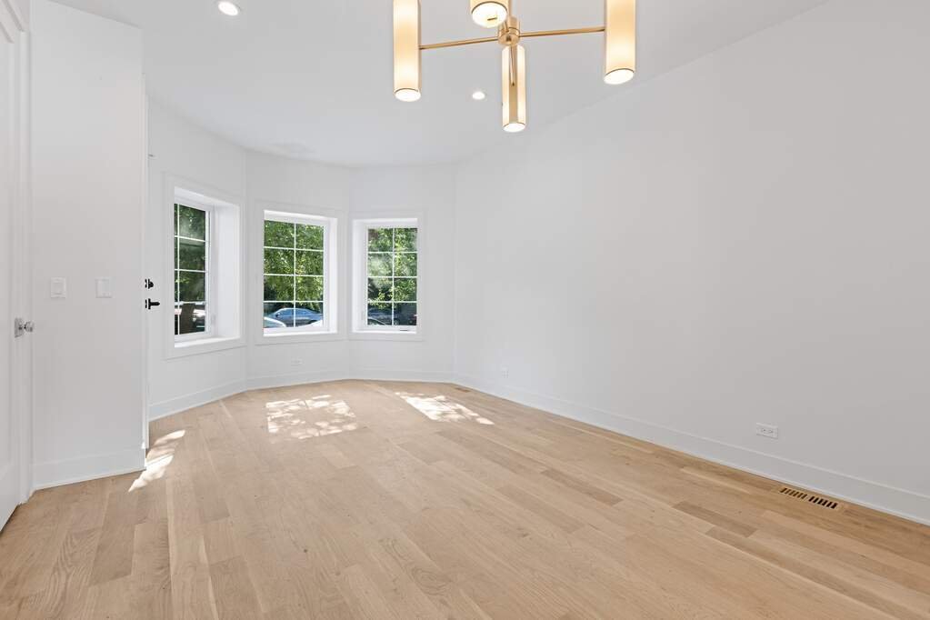 House in Chicago, Illinois, United States 2 - 16949573