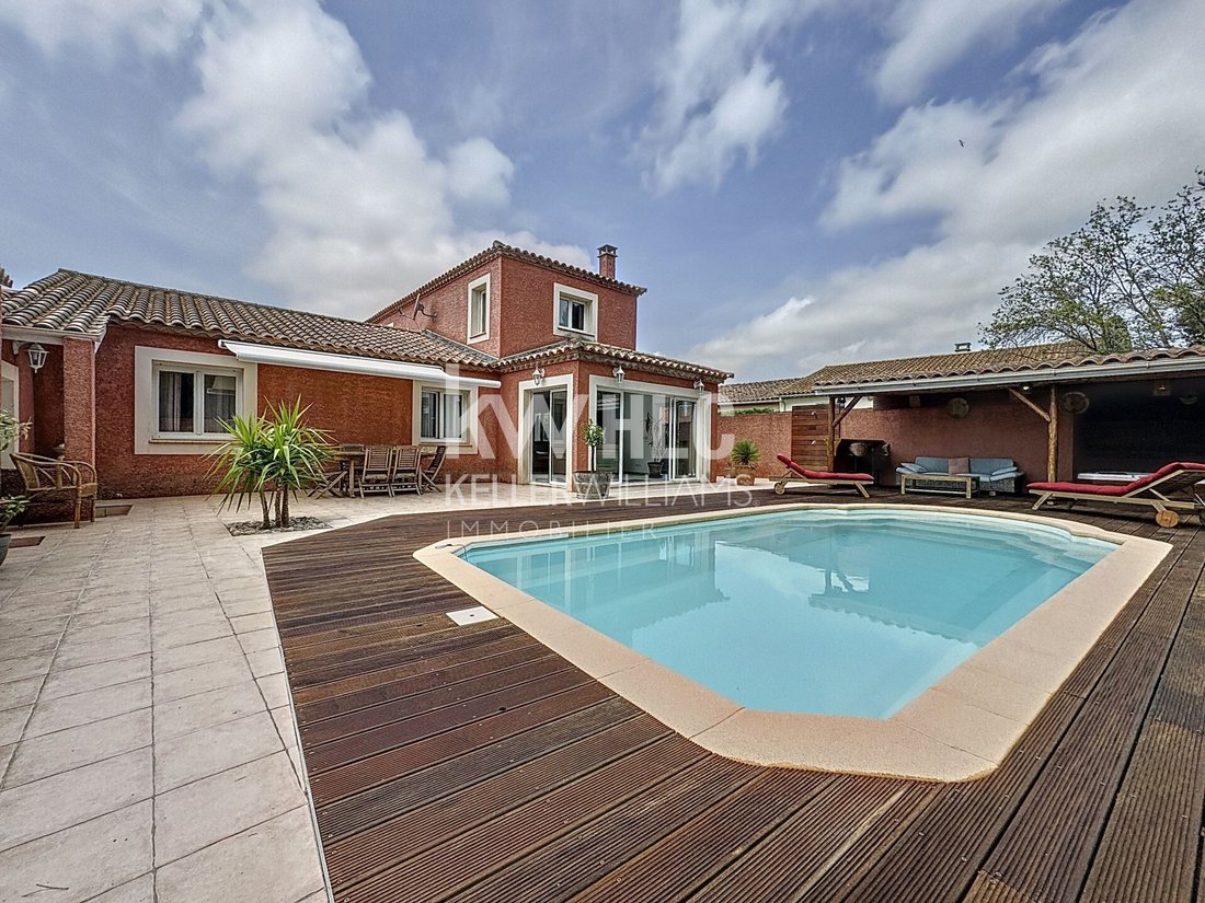 Villa in Bouzigues, Occitania, France 2 - 17912513