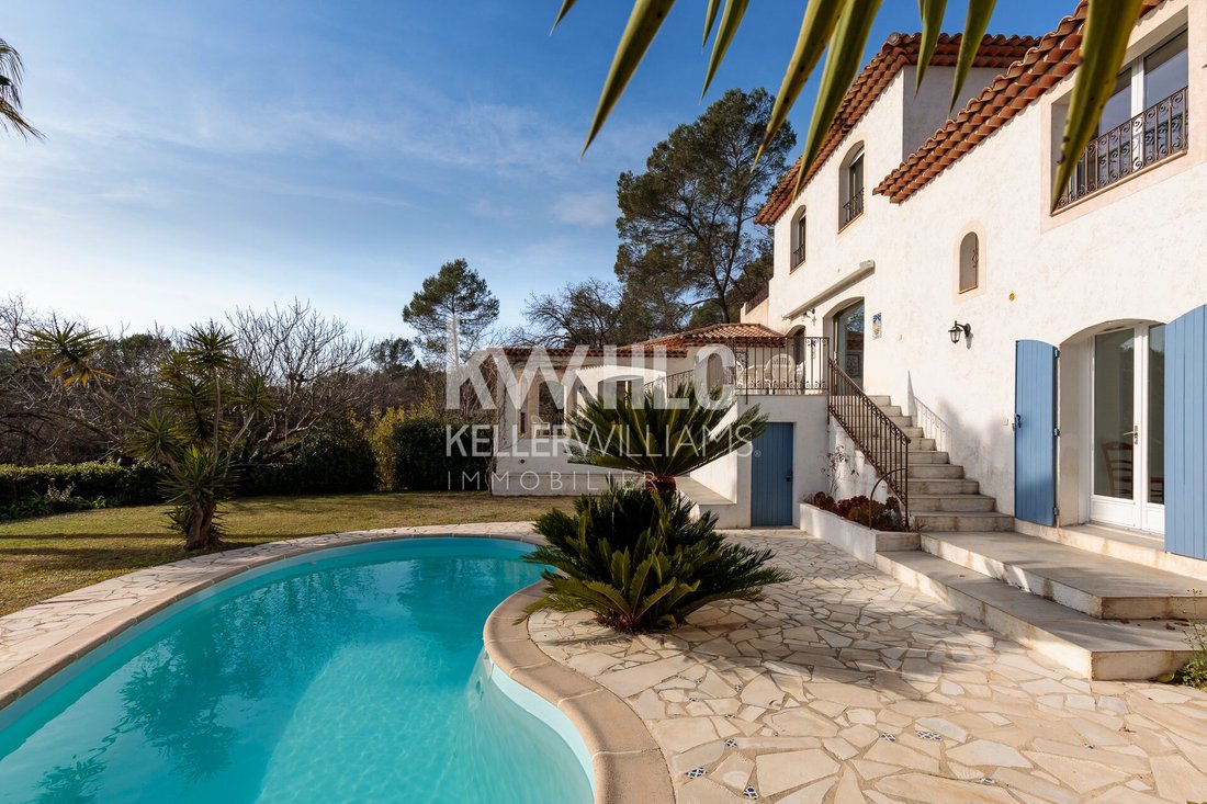 Villa in Valbonne, Provence-Alpes-Côte d'Azur, France 4 - 18386022