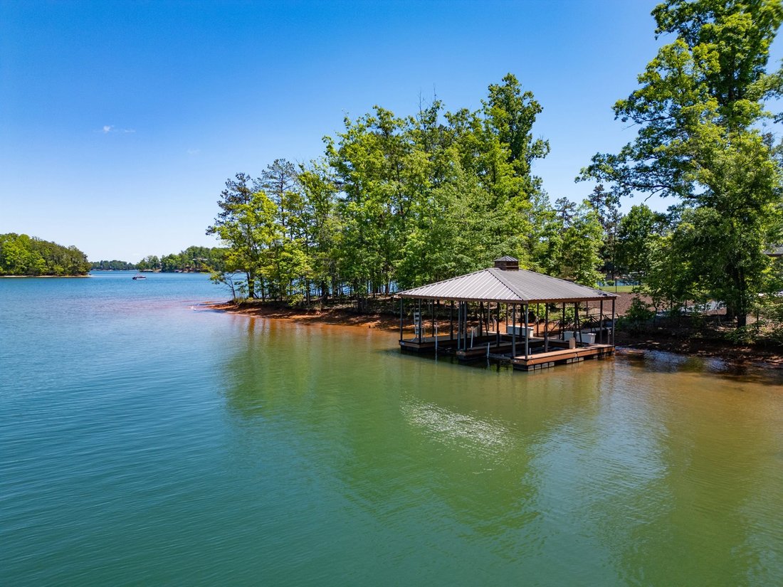 House in Seneca, South Carolina, United States 3 - 17877768