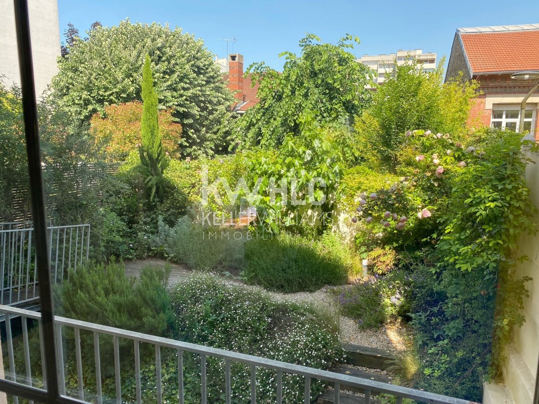 House in Villejuif, Ile-de-France, France 2 - 17912740