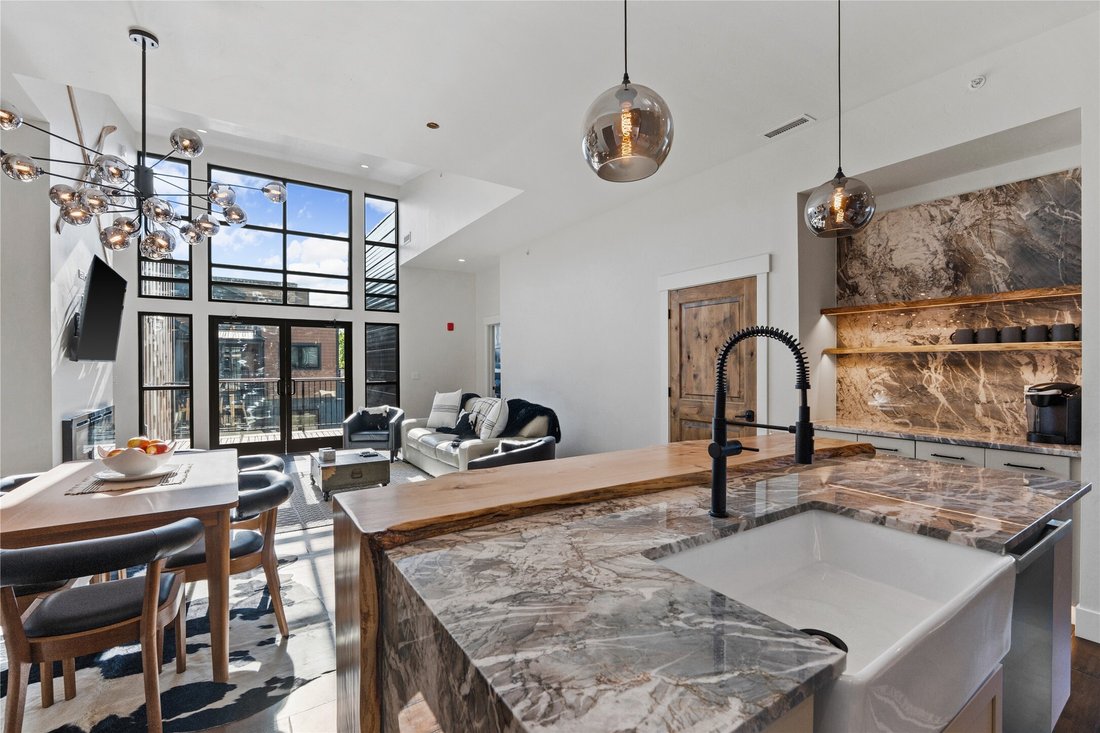 Condo in Whitefish, Montana, United States 1 - 18536905