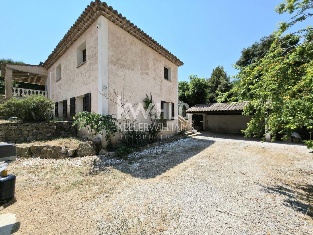House in Le Rouret, Provence-Alpes-Côte d'Azur, France 2 - 18386410