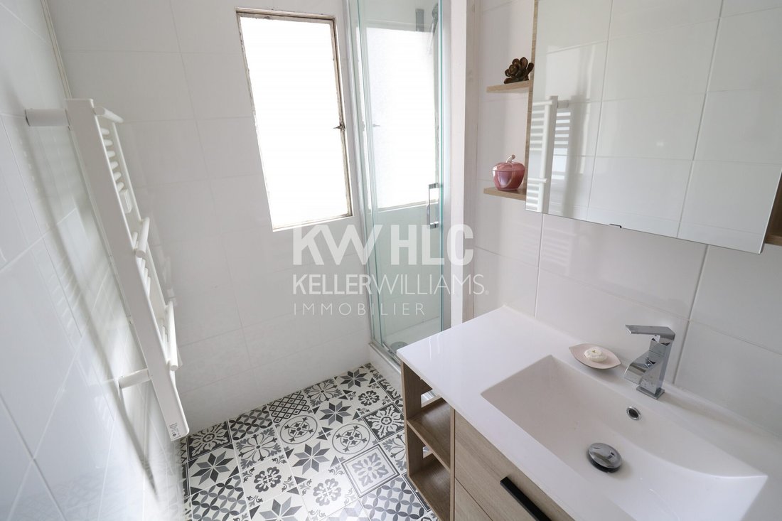 Apartment in Violet Commerce, Paris 15e Arrondissement, Paris 4 - 17913848