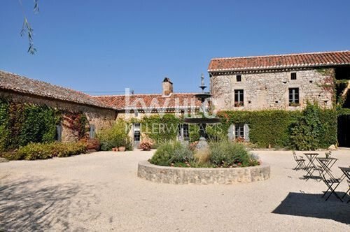 Chateau in Puy-l'Évêque, Occitania, France 1 - 17912567