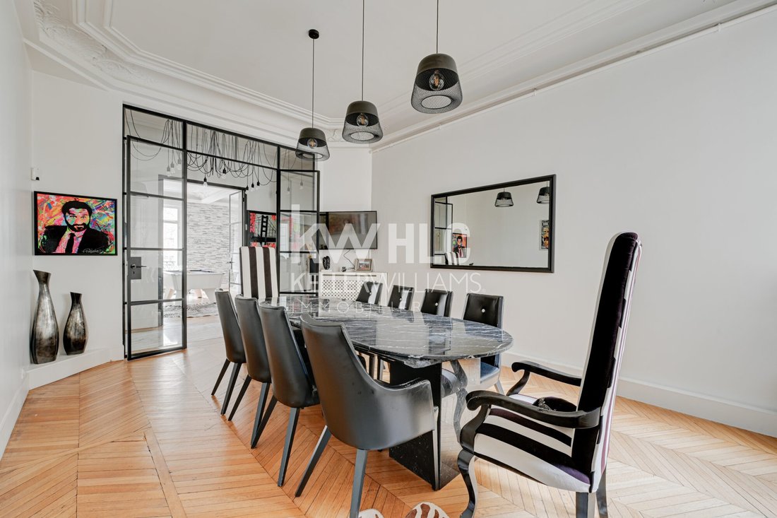 Apartment in Bois de Boulogne, Paris 16e Arrondissement, Paris 4 - 17913485