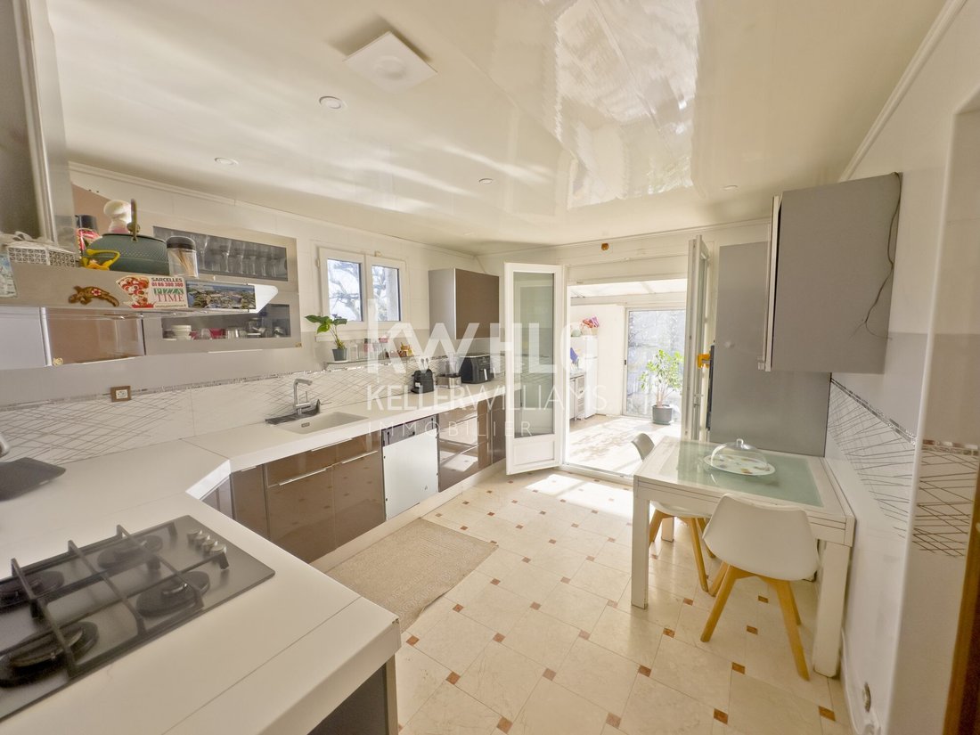 House in La Pepiniere-Malesherbes, Sarcelles, France 5 - 18386991