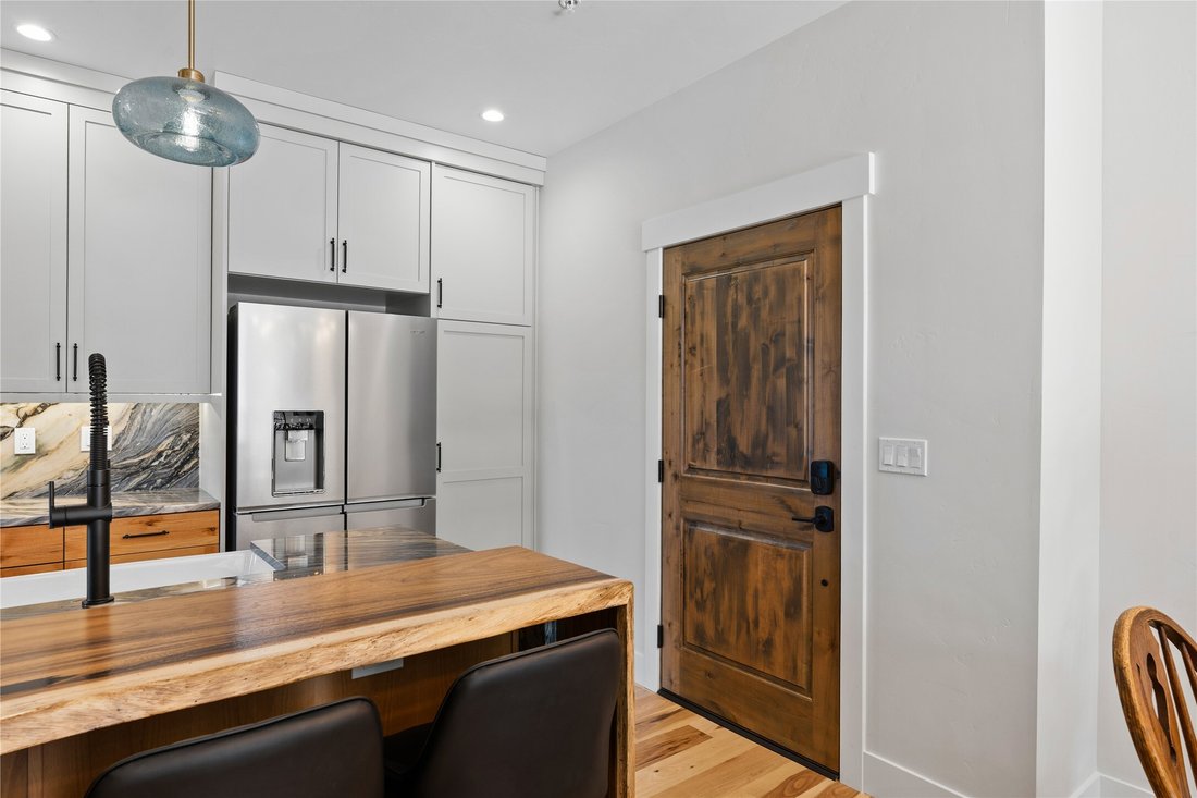 Condo in Whitefish, Montana, United States 3 - 18536900