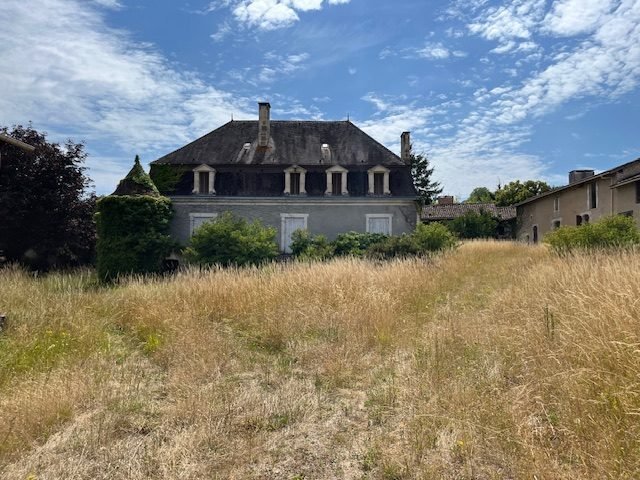 Farm Ranch in Palluaud, Nouvelle-Aquitaine, France 1 - 18537217