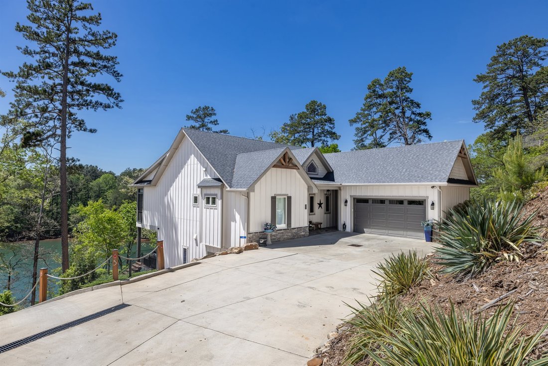 House in Salem, South Carolina, United States 2 - 17709457
