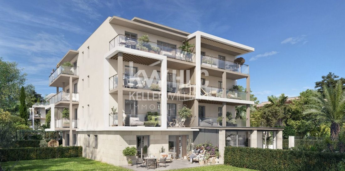 Apartment in Centre, Vallauris, France 2 - 18386581