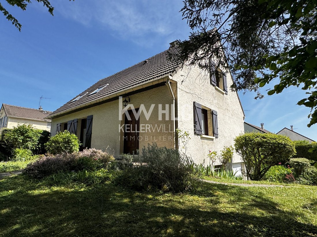 House in Osny, Ile-de-France, France 1 - 17913242