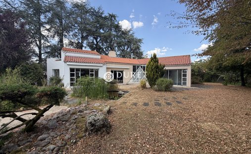 Haus in La Bruffière, Pays de la Loire, Frankreich 1