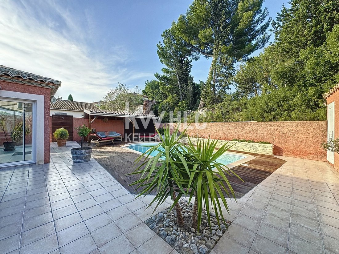Villa in Bouzigues, Occitania, France 3 - 17912513