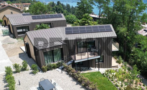 Villa in Ghiffa, Piedmont, Italy 1