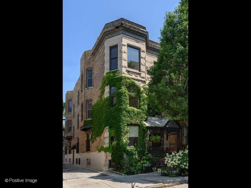 Chicago, Illinois, United States 1 - 18537168