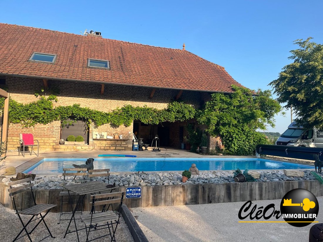 Farm Ranch in Mouthier-en-Bresse, Bourgogne – Franche-Comté, France 1 - 17508145