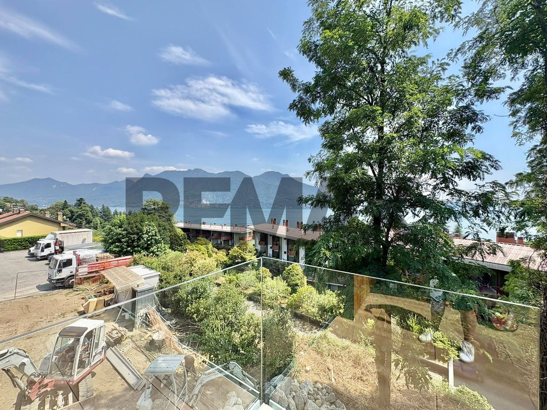 Villa in Ghiffa, Piedmont, Italy 4 - 17815304