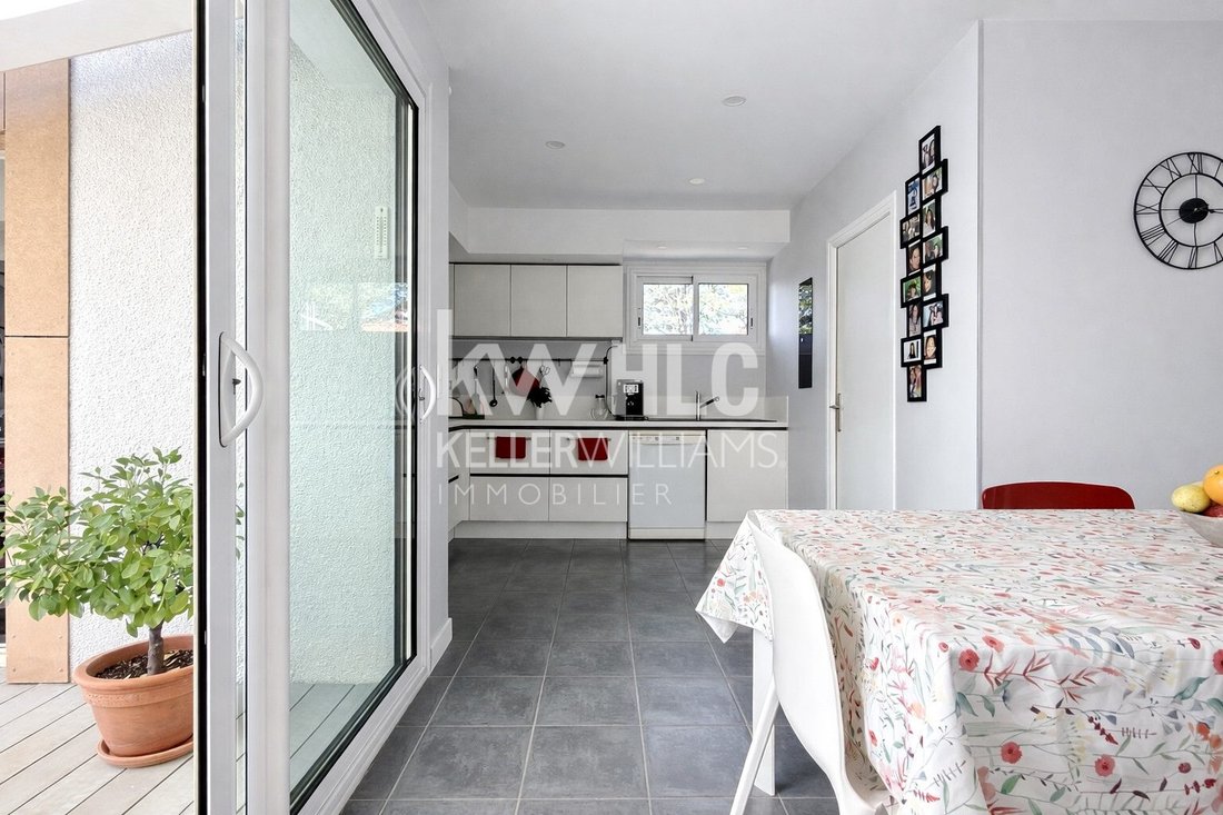 House in Veyre-Monton, Auvergne-Rhône-Alpes, France 4 - 17913062