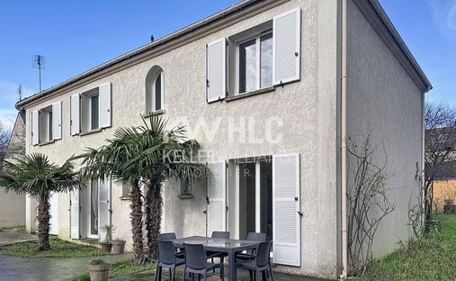 House in Osny, Ile-de-France, France 1
