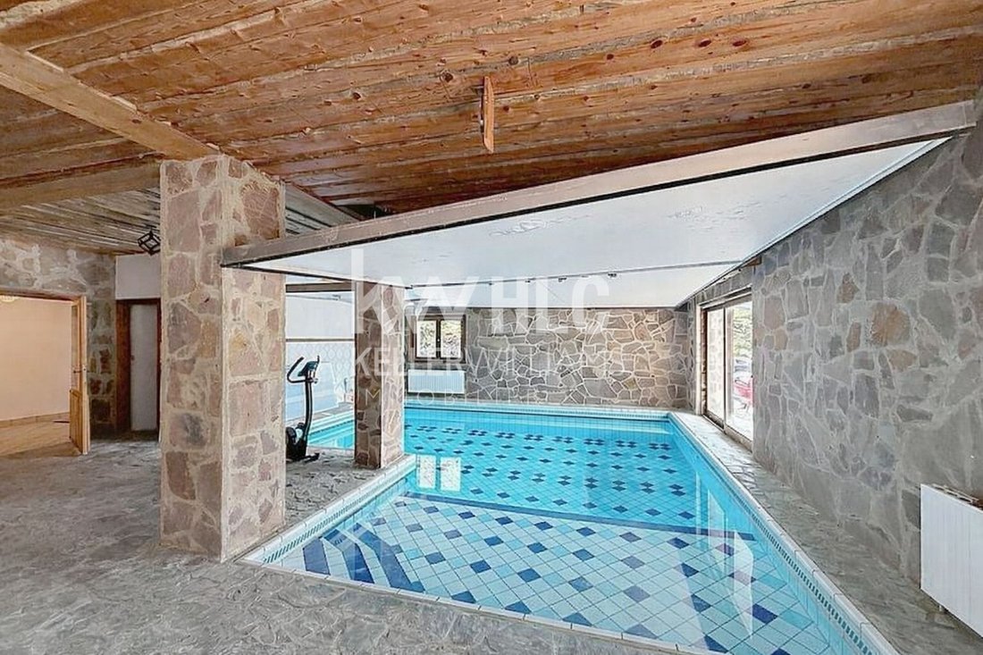 Chalet in Le Sappey, Auvergne-Rhône-Alpes, France 4 - 17913155