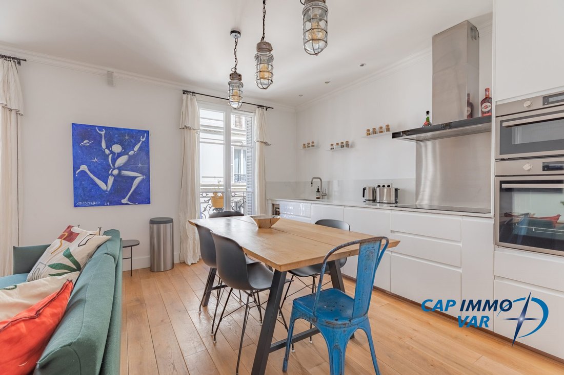 Apartment in La Fourche-Guy Môquet, Paris 17e Arrondissement, Paris 2 - 18514651