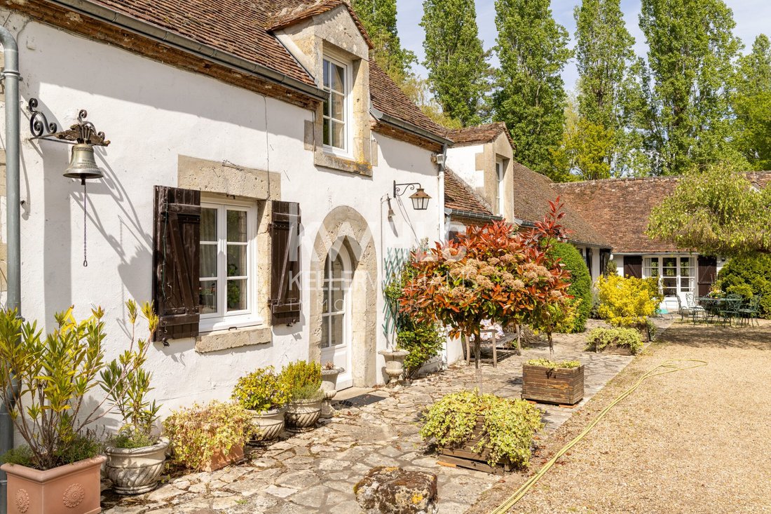 House in Trainou, Centre-Val de Loire, France 3 - 17913149