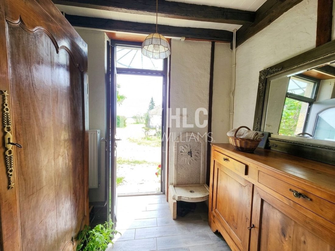 Farm Ranch in Ouvrouer-les-Champs, Centre-Val de Loire, France 5 - 17913262