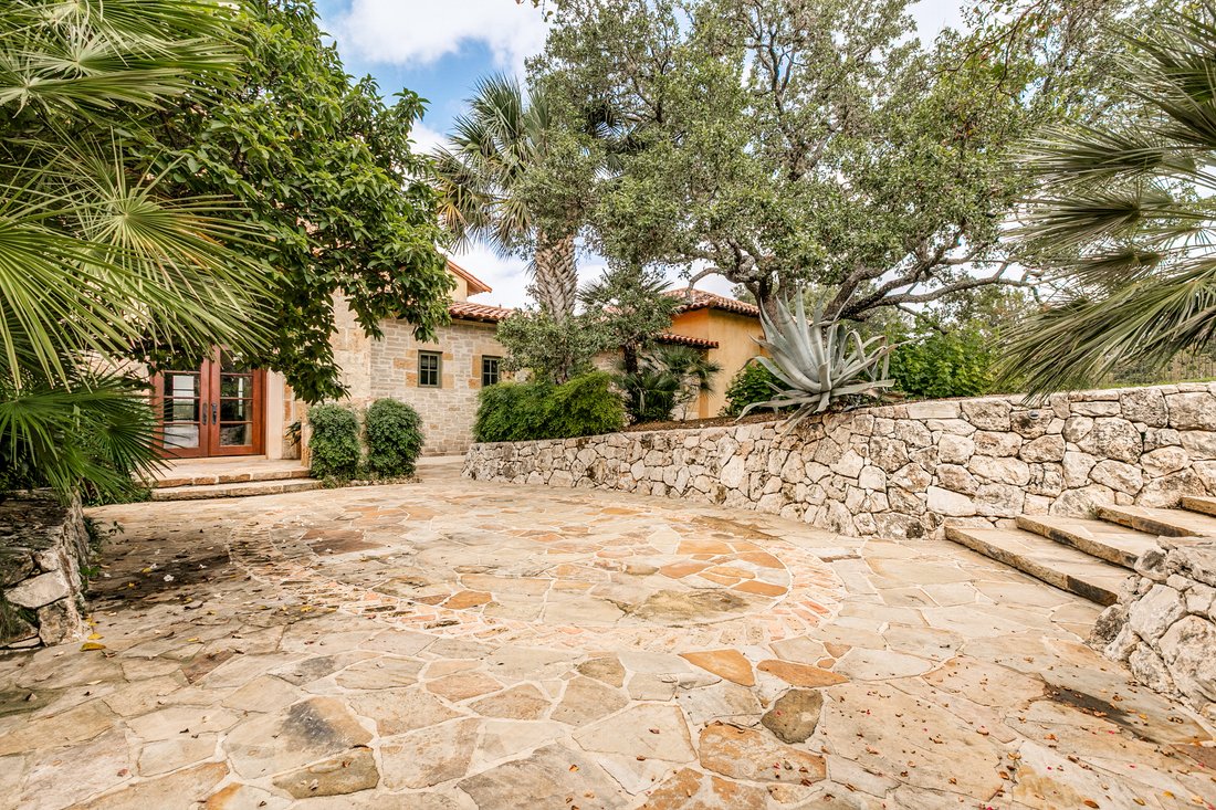 House in San Antonio, Texas, United States 3 - 18151016