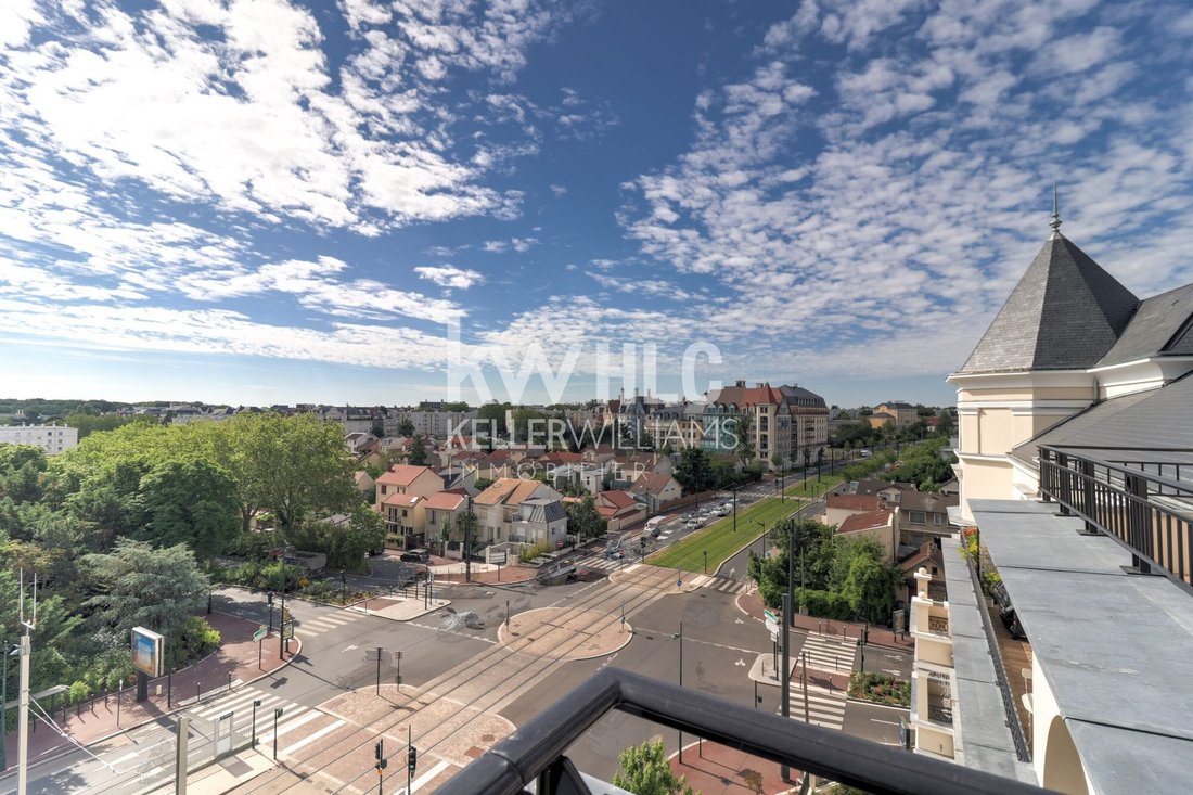 Apartment in Wallon, Le Plessis-Robinson, France 4 - 18386943