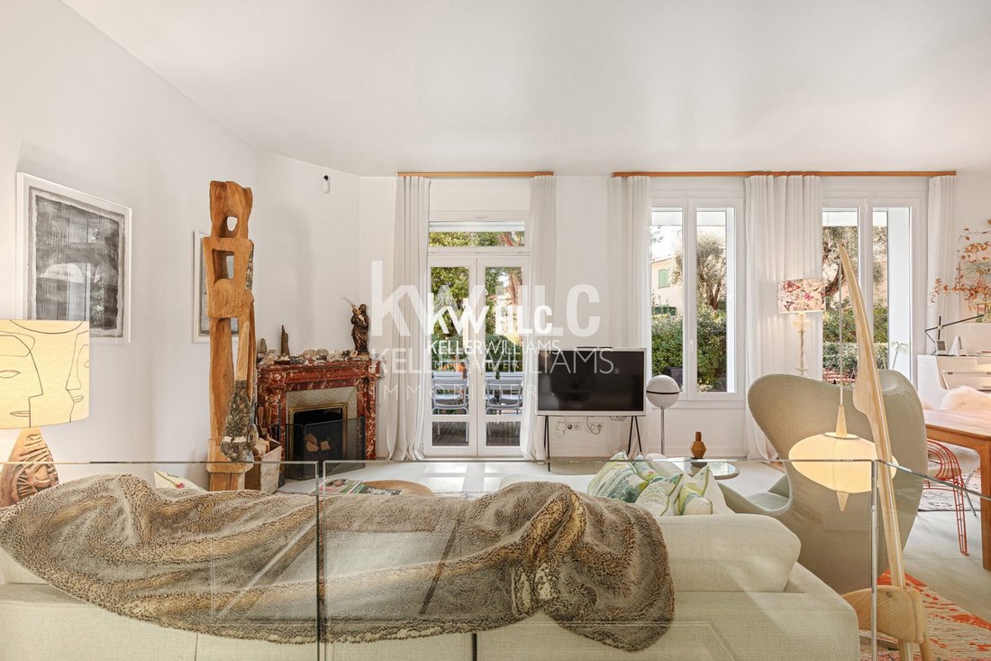 House in Cannes, Provence-Alpes-Côte d'Azur, France 5 - 17912854