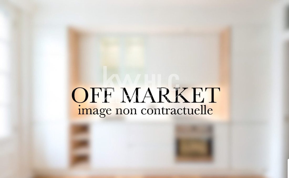 Apartment in Lorette-Martyrs, Paris 9e Arrondissement, Paris 5 - 18385915