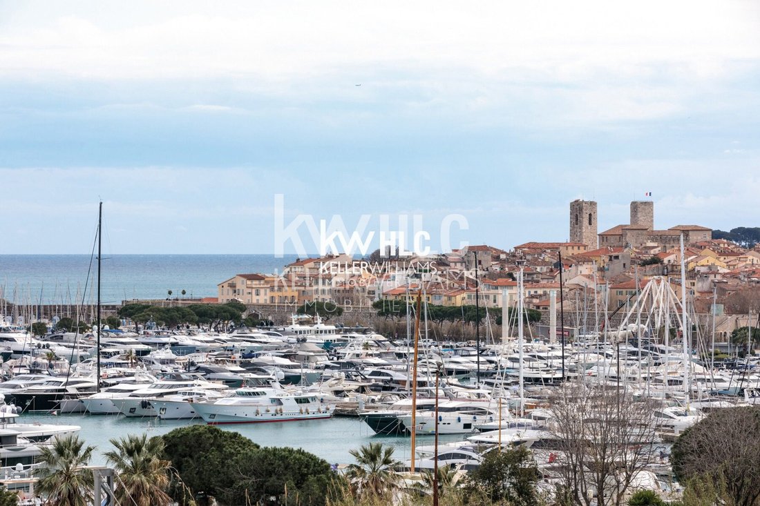 Apartment in Les Cougoulins-Rastines, Antibes, France 4 - 18386544