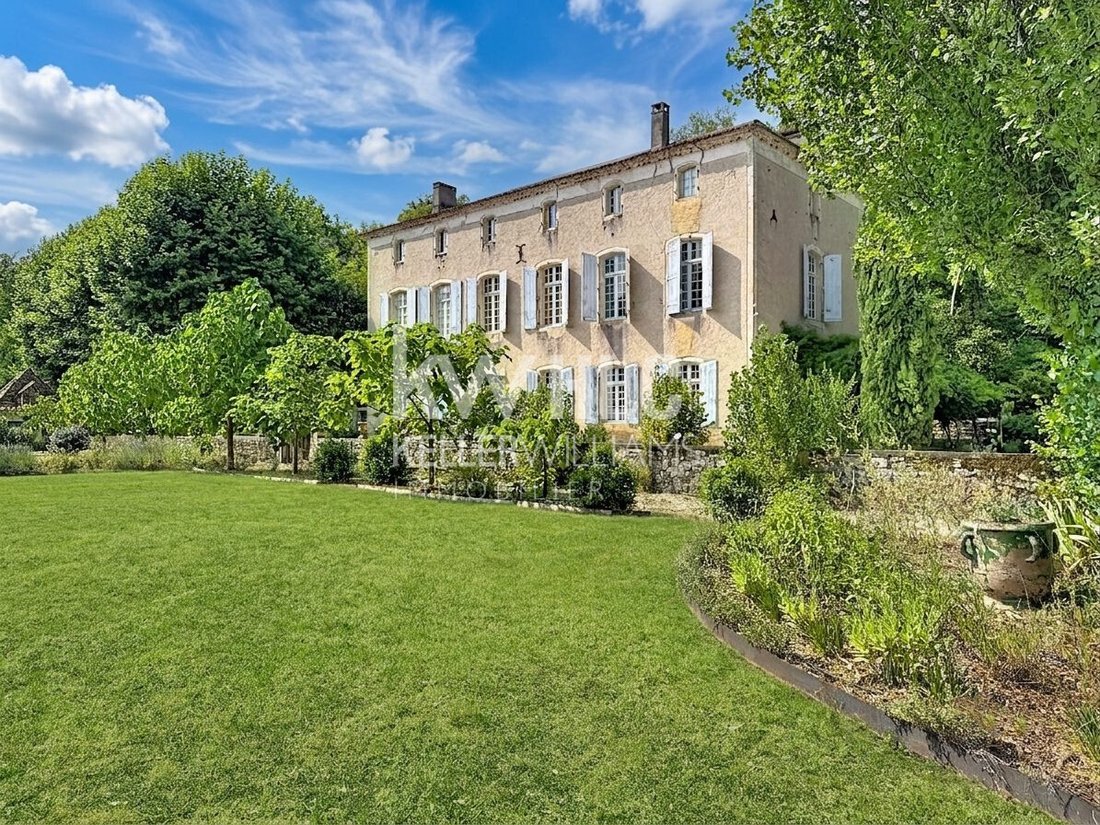 Country House in Prayssac, Occitania, France 2 - 18489627