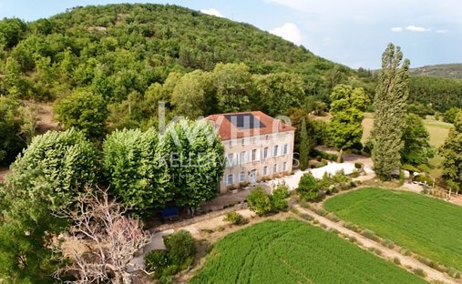 Country House in Prayssac, Occitania, France 1