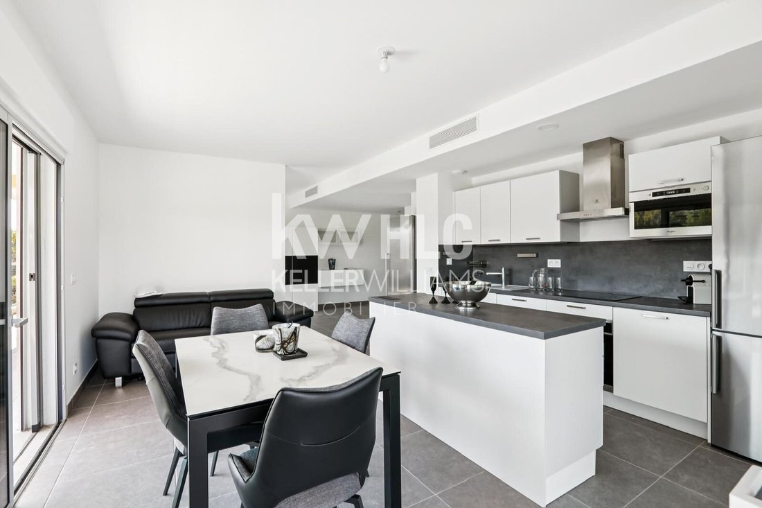 Apartment in Bois Fleuri-Chevre d'Or-Saint Philippe, Biot, France 4 - 18386631